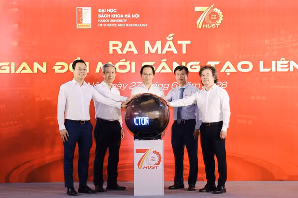 Ra mắt Không gian Đổi mới sáng tạo liên ngành của Đại học Bách khoa Hà Nội.