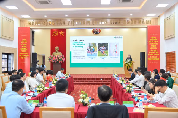 Phát triển thế hệ trẻ toàn diện: Từ giáo dục, dinh dưỡng đến thể chất cho kỷ nguyên mới