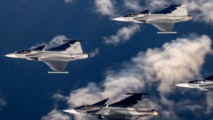 Đại sứ Nga: Tiêm kích Gripen của Thụy Điển sẽ không thể giúp ích gì cho Ukraine