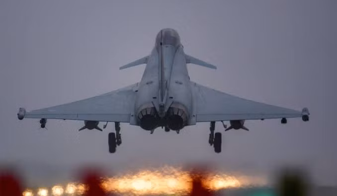 Tiêm kích Typhoon của Anh chính thức tham chiến chống Houthi
