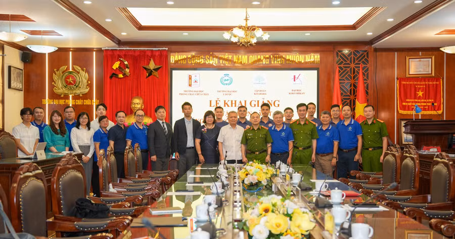 Lễ Khai giảng chương trình “Tập huấn giảng viên nguồn cấp cứu ngoại viện”