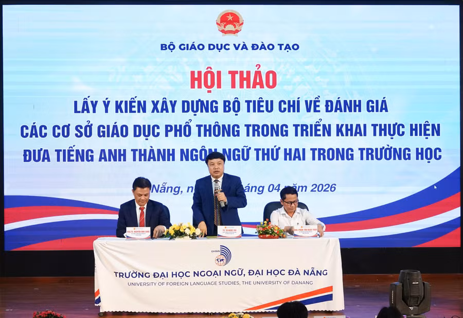 6 tiêu chuẩn đánh giá chất lượng giảng dạy tiếng Anh là ngôn ngữ thứ hai