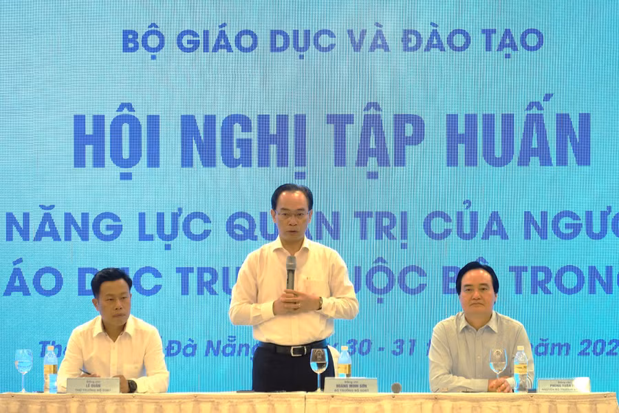 Bộ trưởng Hoàng Minh Sơn phát biểu tại Hội nghị.