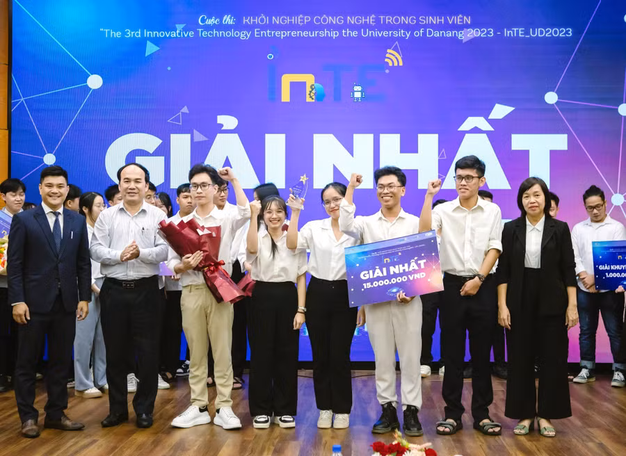 Trường Đại học Sư phạm Kỹ thuật Đà Nẵng.jpg