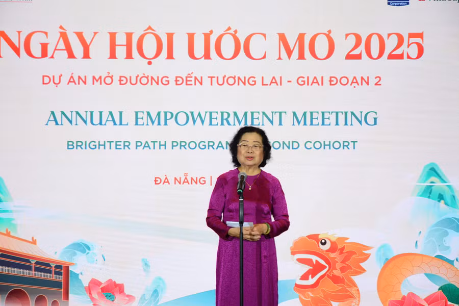 ba-truong-my-hoa.jpg