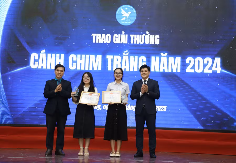 dai-hoc-da-nang.jpg
