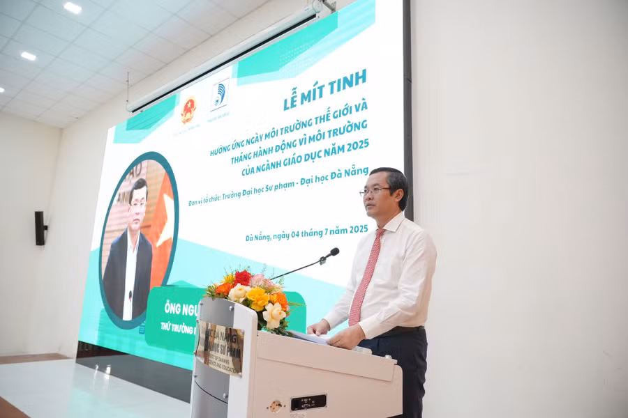 thu-truong-nguyen-van-phuc.jpg