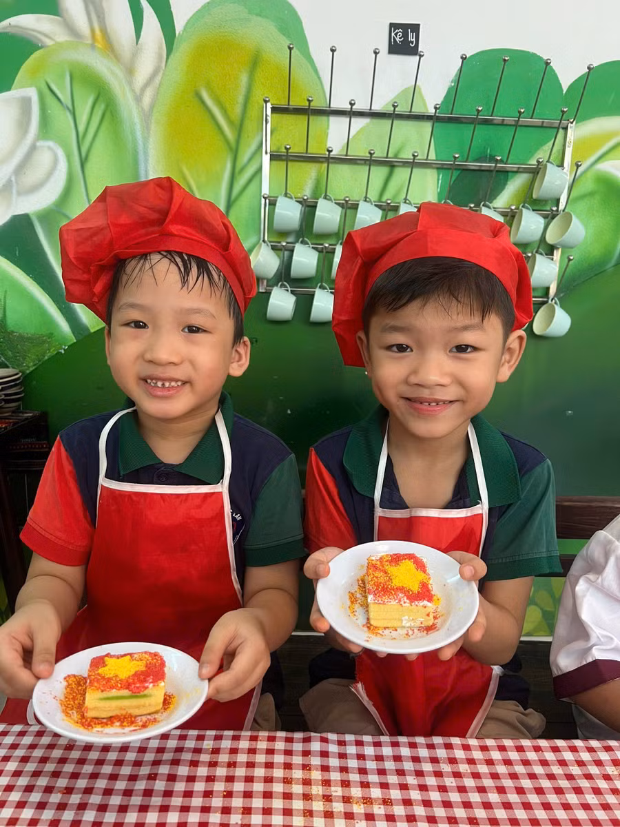 hoc-lam-banh.jpg