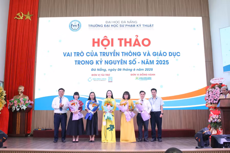 truyen-thong-va-giao-duc.jpg