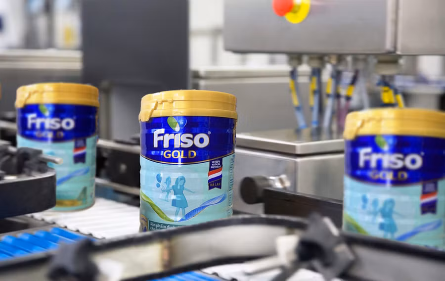 Tập đoàn FrieslandCampina vươn lên TOP 3 Sáng kiến Tiếp cận dinh dưỡng toàn cầu ảnh 3 Friso, một trong những sản phẩm chủ lực của FrieslandCampina, luôn giữ vị trí hàng đầu trong bảng xếp hạng các sản phẩm sữa công thức được lựa chọn nhiều nhất.