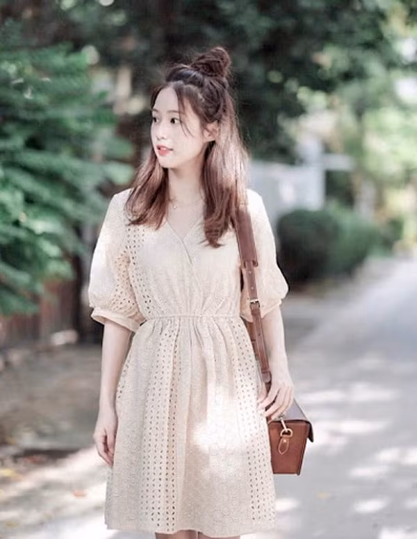 Gợi ý 6 kiểu tóc giúp nàng có đeo khẩu trang cũng không phí hoài nhan sắc ảnh 13