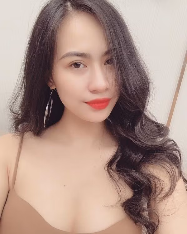 Quang Hải lên tiếng về chuyện đang hẹn hò hot girl 1m523