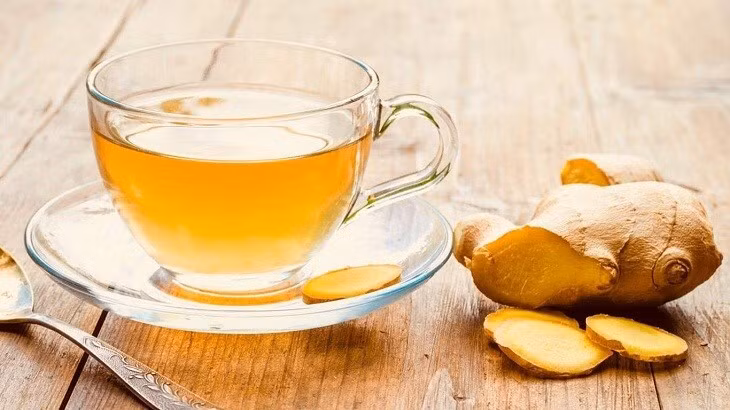 đau họng nên uống gì