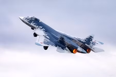 Nga công bố loại tên lửa mới nhất dành cho tiêm kích Su-57E