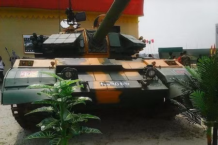 Trung Quốc đã bàn giao lô xe tăng Type 59D nâng cấp đầu tiên cho Campuchia