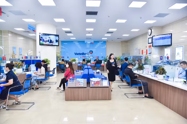 Xu hướng dòng tiền cuối năm - Tiết kiệm ngân hàng trở thành lựa chọn tối ưu 