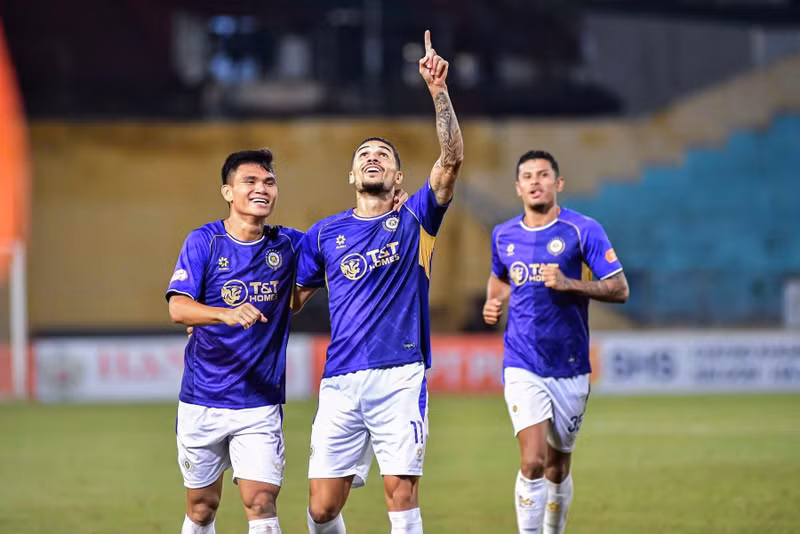 4-ha-noi-fc2.jpg