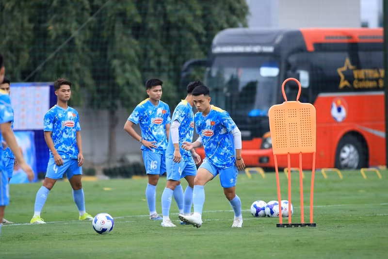 Đội tuyển U23 Việt Nam sẽ tham dự Giải giao hữu quốc tế CFA Team China - Tây An 2026, diễn ra từ ngày 25 tới ngày 31/3 tại thành phố Tây An (Trung Quốc). vv1-xcyq.jpg