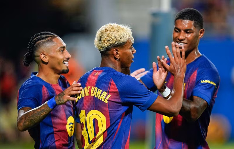 1.Lamine Yamal – 170 triệu bảng (200 triệu euro)- Barcelona. dlbeatsnoopcom-final-3ne5qsuggr-1908164611.jpg