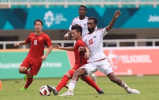 Dưới đây là thành tích của đội tuyển Việt Nam tại Asian Cup: viet-nam-uae103.jpg