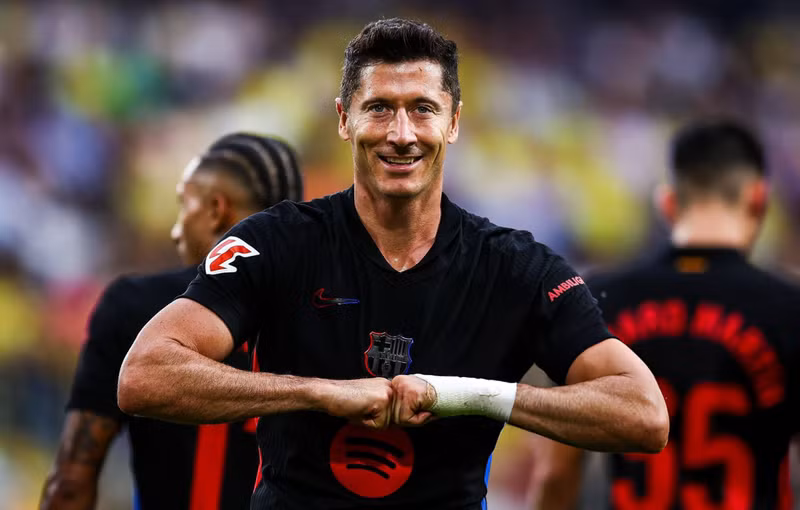 Mùa giải này, Lewandowski có 4 pha lập công sau 9 lần ra sân trên mọi đấu trường (thi đấu tổng cộng 431 phút). dlbeatsnoopcom-3000-ljm45uhbbs-2409105619.jpg