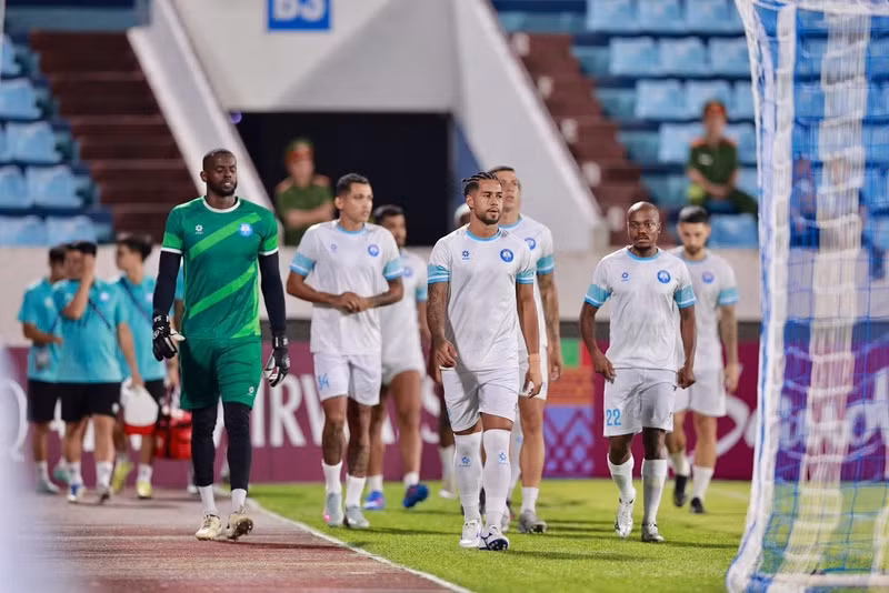 Cụ thể, sau khi thua 0-2 ở lượt về, Nam Định và Ratchaburi đang có thành tích đối đầu ngang bằng nhau, bởi đội bóng thành Nam đã giành chiến thắng tương tự ở lượt đi. image-4.jpg