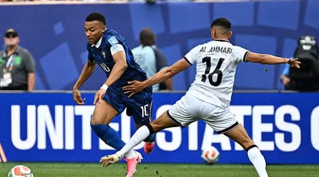 Đặc biệt, Kylian Mbappe đang đạt phong độ cao với 2 bàn trước Iraq. 20260622-211322-i0ku4js7.jpg