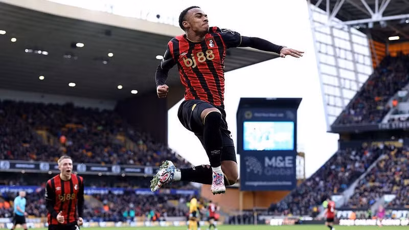 Theo các nguồn tin tại Anh, Bournemouth hiện định giá tiền đạo người Pháp ở mức khoảng 92 triệu euro. kroupi.jpg