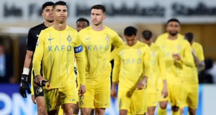 al-nassr-thua-soc-cup-c1-chau-a-ronaldo-nguy-co-vo-mong-an-3-o-tuoi-39-740-1709613948-286-width740height396.jpg