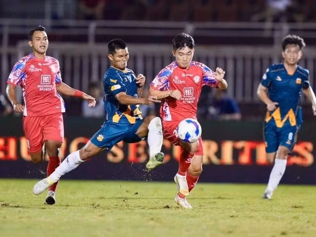 Cuối tuần này, V-League sẽ trở lại hâm nóng các sân cỏ cả nước với rất nhiều trận cầu hấp dẫn. image-7308.jpg