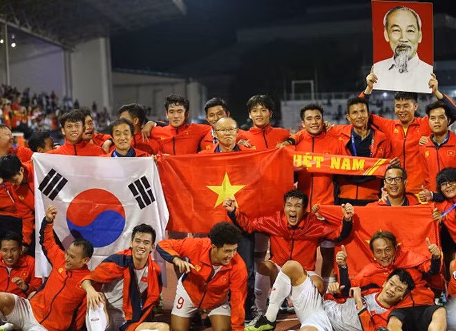 Đội tuyển Bóng đá Nam: Huy chương Vàng các năm 2019, 2022 2019.jpg