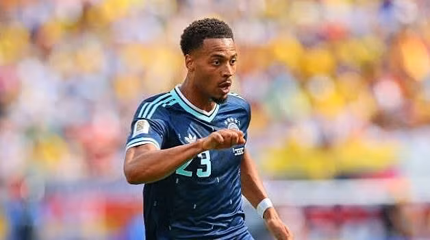Cầu thủ 25 tuổi này là trụ cột của Dortmund trong 3 mùa giải qua, ra sân hơn 100 lần cho gã khổng lồ nước Đức. images-3.jpg