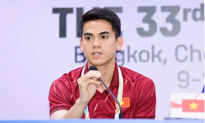 Về phần mình, đội trưởng Khuất Văn Khang đánh giá cuộc đối đầu với U22 Philippines sẽ là 1 trận đấu rất đáng chờ đợi. 99999999999.png