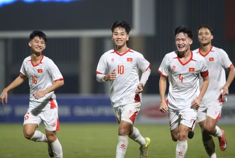 u17-viet-nam-vs-u17-singapore-2-69e5fce0e538f.jpg