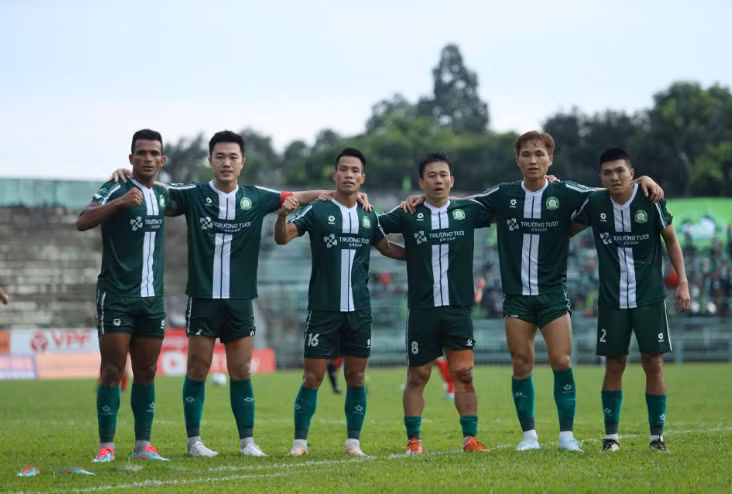 Khi ấy Trường Tươi Đồng Nai sẽ phải đá trận play-off với đội xếp áp chót V-League để kiếm vé thăng hạng lên chơi V-League. Ảnh: Trường Tươi Đồng Nai. 0000000000000000000.png