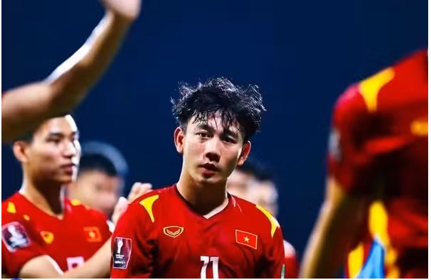 Ở cấp đội tuyển quốc gia Việt Nam, Minh Vương có khoảng 7 trận (tính đến 2022) và ghi 1 bàn thắng. 887766565.png