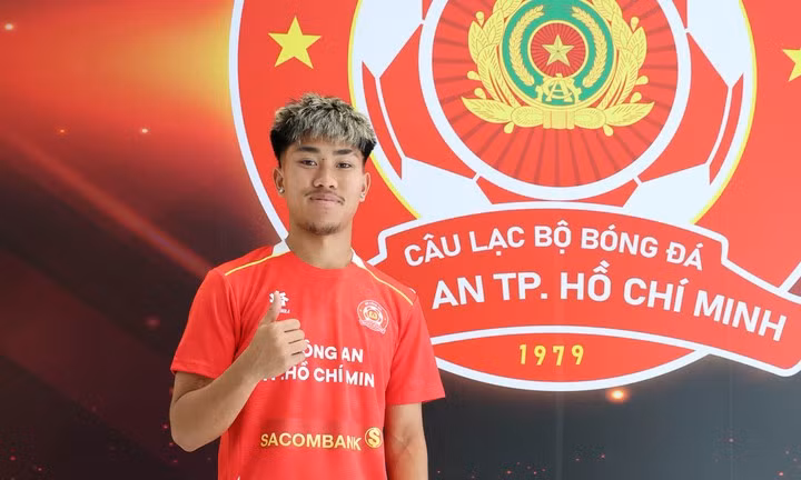 ngo-dang-khoa-15312995.jpg