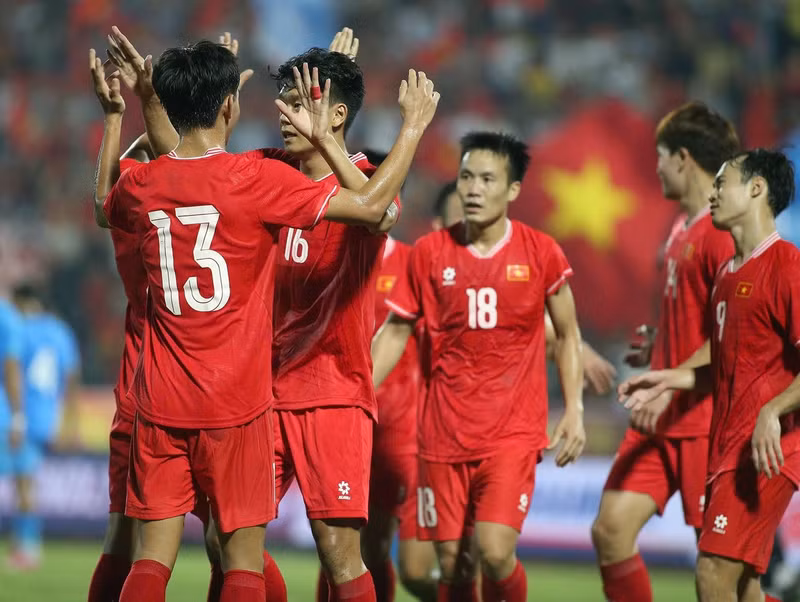 Trong khi đó, các trận đấu trên sân khách của tuyển Việt Nam tại vòng loại Asian Cup 2027 thuộc về VTV. 04b08eaa-0bbf-4109-ac53-b2f386c17ffc.jpg