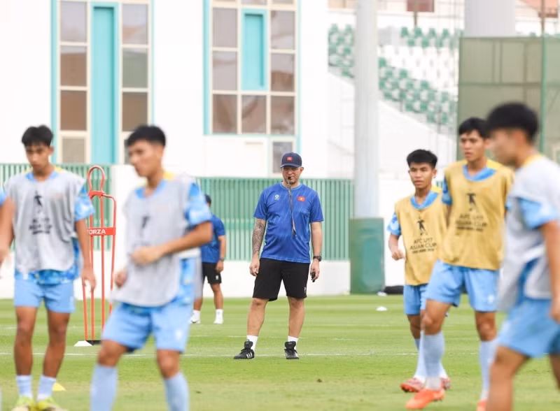 Chiều 9/5 theo giờ địa phương, tuyển U17 Việt Nam bước vào buổi tập cuối cùng nhằm hoàn thiện khâu chuẩn bị cho trận đấu gặp U17 Hàn Quốc tại lượt trận thứ hai bảng C, giải U17 châu Á 2026. Ảnh: VFF. img-9147-scaled-69ffce6cb5163.jpg