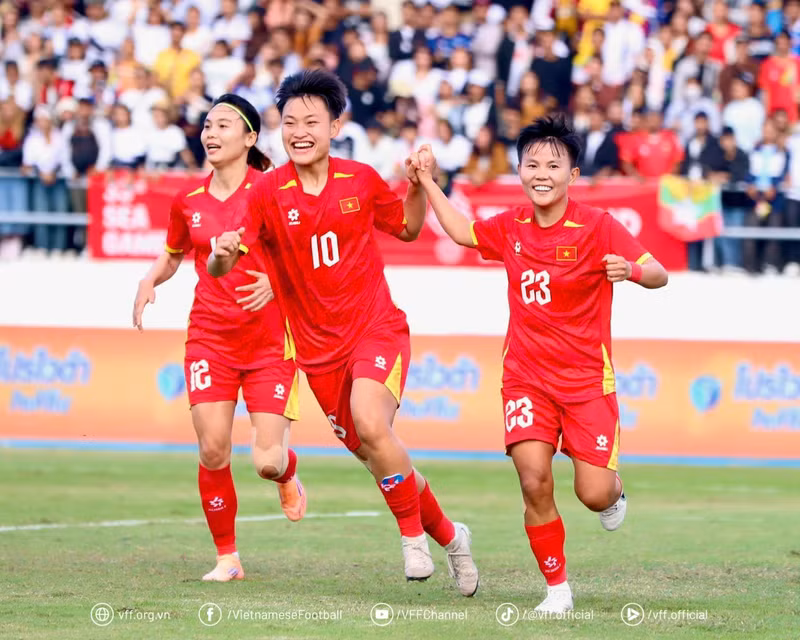 Theo phân chia nhánh đấu, tuyển nữ Việt Nam sẽ so tài với đội nhì bảng A là tuyển nữ Indonesia ở bán kết. z7316244190912-b212de15c283a0640a8bcba065aa7b1e-1-1536x1229.jpg
