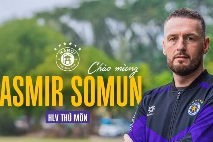 Rời Việt Nam, ông Asmir Somun trở về quê nhà làm việc cho FK Sarajevo tại giải VĐQG Bosnia & Herzegovina và hiện đang là người tự do. asmir-somun-01-1544.jpg