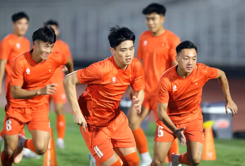 Giải Panda Cup 2025 tại Trung Quốc quy tụ một loạt đội bóng mạnh ở lứa tuổi U23 như Hàn Quốc, Uzbekistan, chủ nhà Trung Quốc và Việt Nam. v1-tsti.png