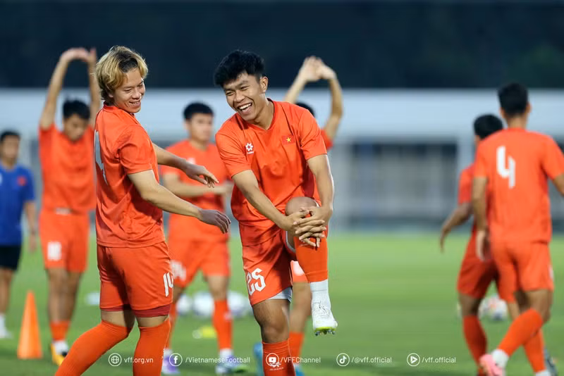 Tại vòng bảng SEA Games, U22 Việt Nam sẽ lần lượt gặp U22 Lào vào ngày 5/12 và U22 Malaysia vào ngày 11/12/2025. e2c17c65-ed10-4eeb-a9a5-dc3985a510c0.jpg
