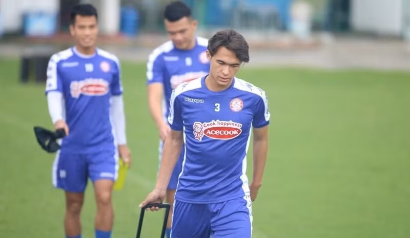 Việc đầu quân cho Trường Giang Gia Định tại giải Hạng Nhì 2026 được xem là bước đi phù hợp trong bối cảnh hiện tại giúp cầu thủ này có suất ra sân thi đấu để tích lũy kinh nghiệm. tieu1-6991012ae0014.jpg