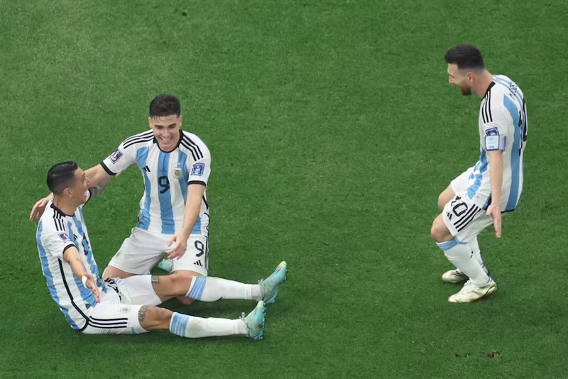 Cầu thủ khoác áo tuyển Argentina nhiều nhất: hơn 180 trận. 000-334e7td-8777.jpg