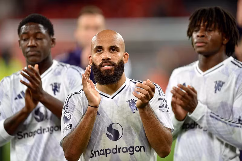 Ngoài ra, loạt cầu thủ Bryan Mbeumo, Amad Diallo và Noussair Mazraoui vắng mặt vì bận tham dự giải AFCON 2025. mbeumo-man-united.jpg