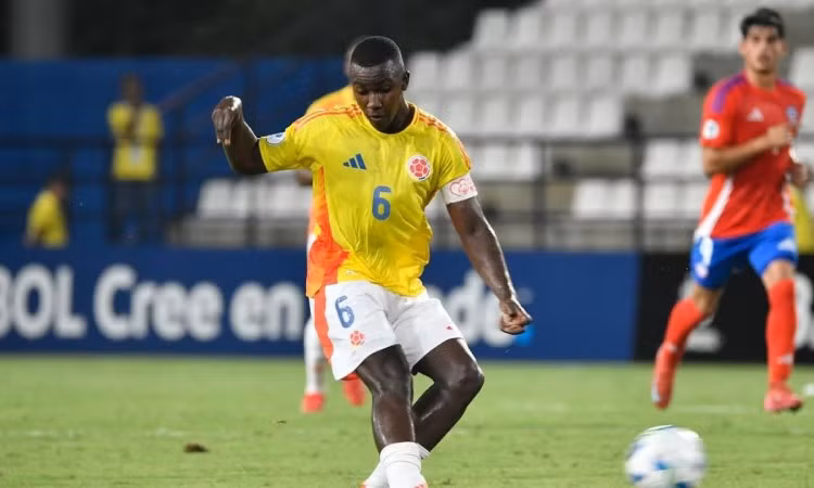 fortaleza-ceif-vende-a-cristian-orozco-al-manchester-united-2.jpg