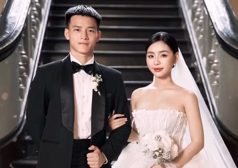 Nửa kia của Thanh Nhàn rất xinh đẹp. Đám cưới của cặp đôi được tổ chức vào ngày 21/10 năm 2024. vo-thanh-nhan-7-14815.jpg