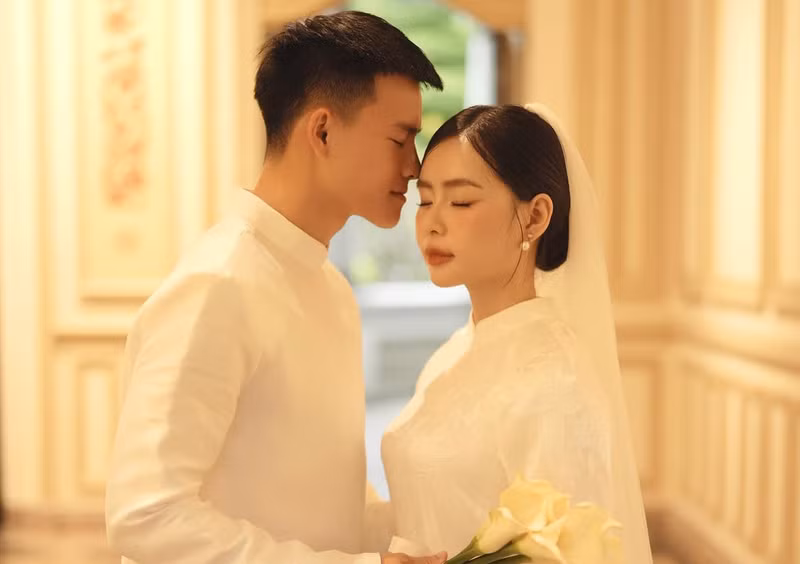 Thanh Nhàn gia nhập Trung tâm bóng đá trẻ PVF vào năm 2013 khi mới 10 tuổi và cùng tuyển trẻ của CLB PVF vô địch giải U19 quốc gia. vo-thanh-nhan-6-14821.jpg