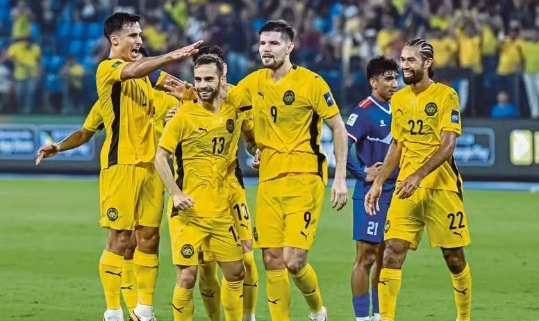 CAS từng ra quyết định tạm hoãn thi hành án hồi tháng 1, cho phép các cầu thủ trở lại thi đấu cho câu lạc bộ trong thời gian chờ phán quyết cuối cùng. 00000000099999999999999999.png